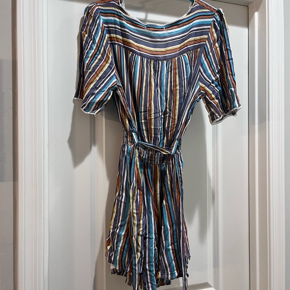 Striped Multicolor‎ V-Neck Romper - Picture 3 of 5